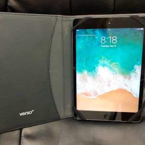 SOLD iPad mini 2nd gen 16g